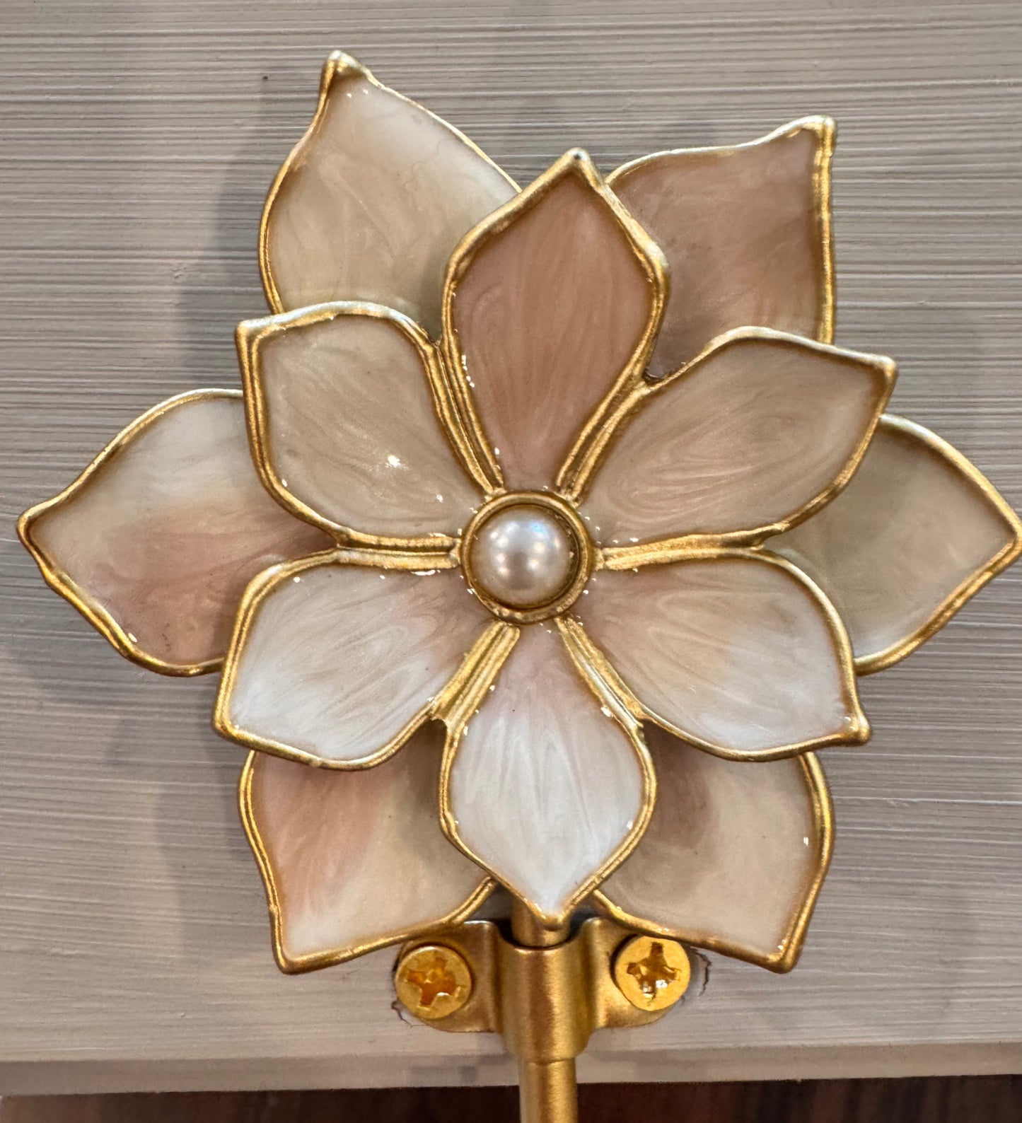 Coat Hanger image 3