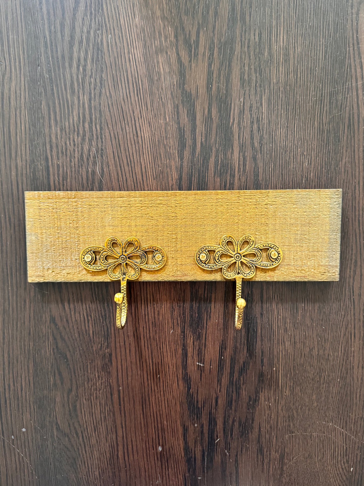 Farmhouse Coathanger image 1