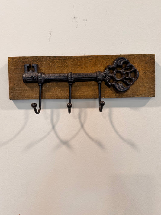Iron Key Holder image 0